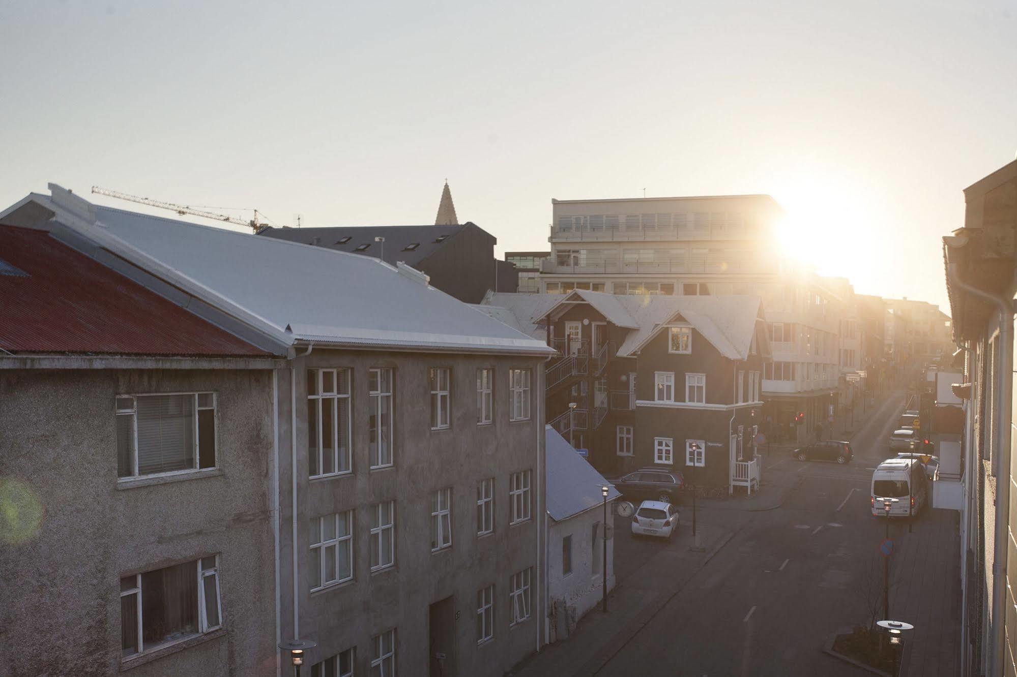 Planet Apartments Reykjavík Exteriör bild